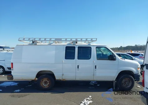 2010 Ford E-350 Super Duty from USA, damaged, VIN 1FTSS3EL8ADA16321